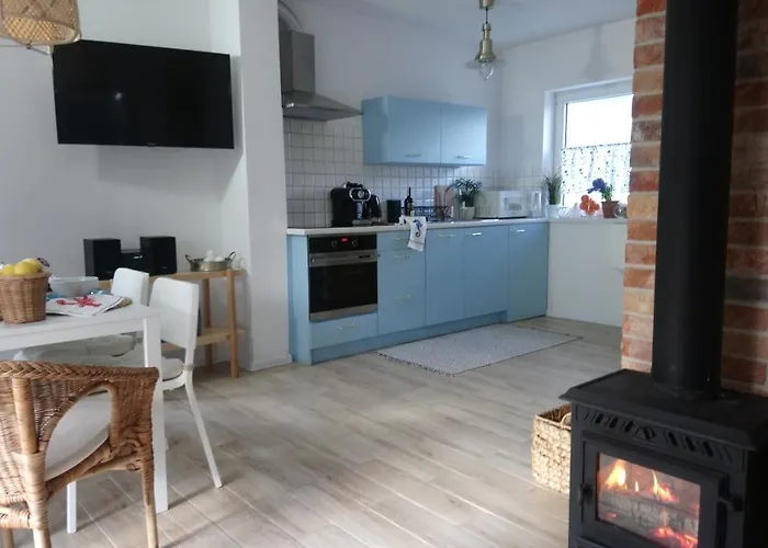 Дом отдыха Marina - Komfortowe Z Sauna I Kominkami Сашино