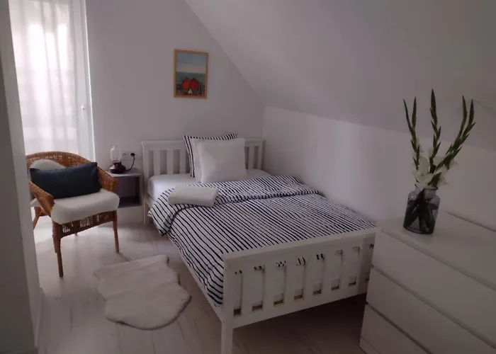 Marina - Komfortowe Z Sauna I Kominkami *